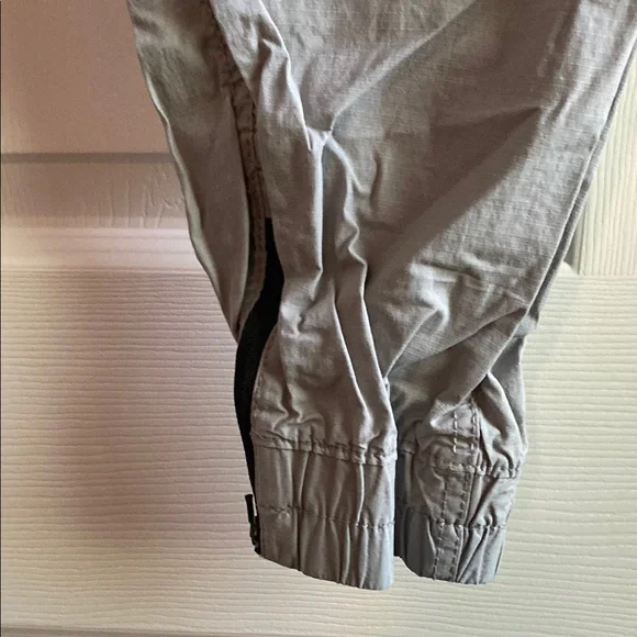 Men's Arizona Gray Cargo joggers size 36 - Picture 3 of 8